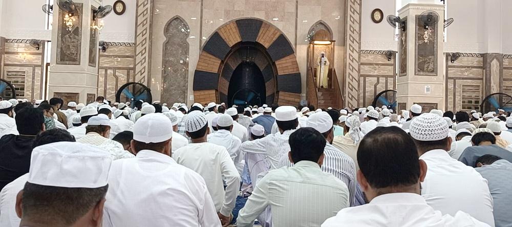 Eid ul-Adha celebrated in Bhatkal with devotion; scholars warn mobile phones are greatest modern temptation