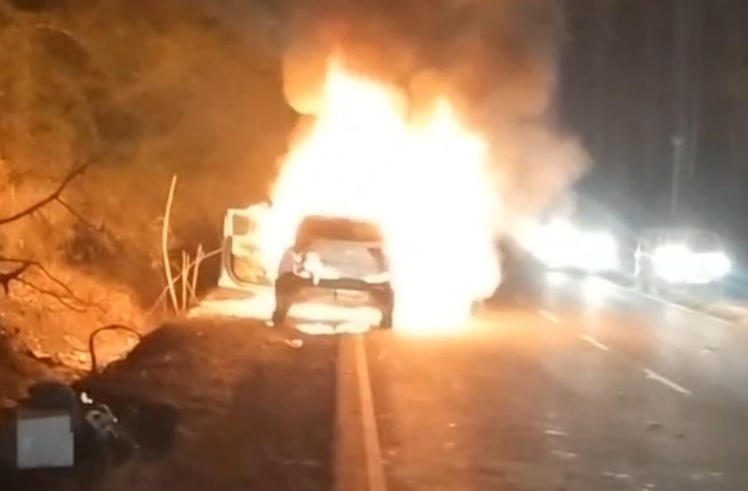 SDPI state president escapes unhurt as car catches fire; vehicle gutted