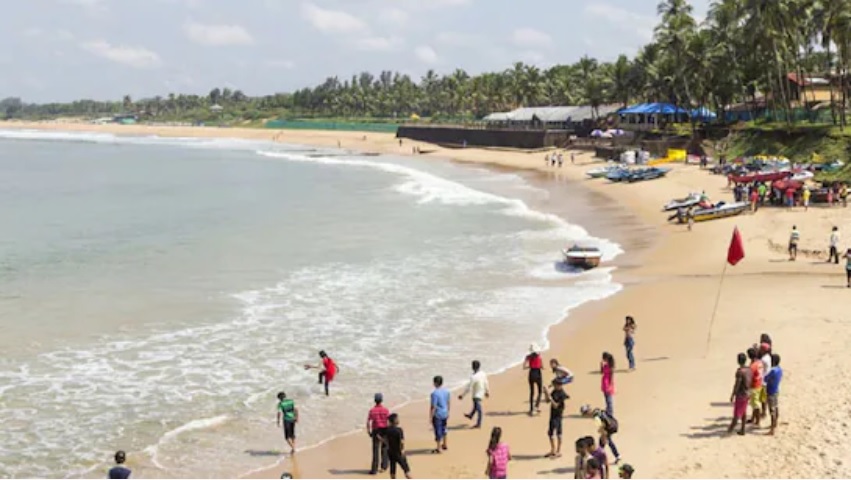 Tourist boat capsizes near Calangute beach in Goa: One dead, 20 rescued safely