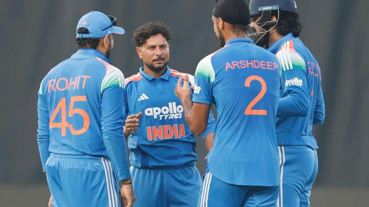 Prasidh and Kuldeep strike back, holding South Africa to 270 despite De Kock’s ton