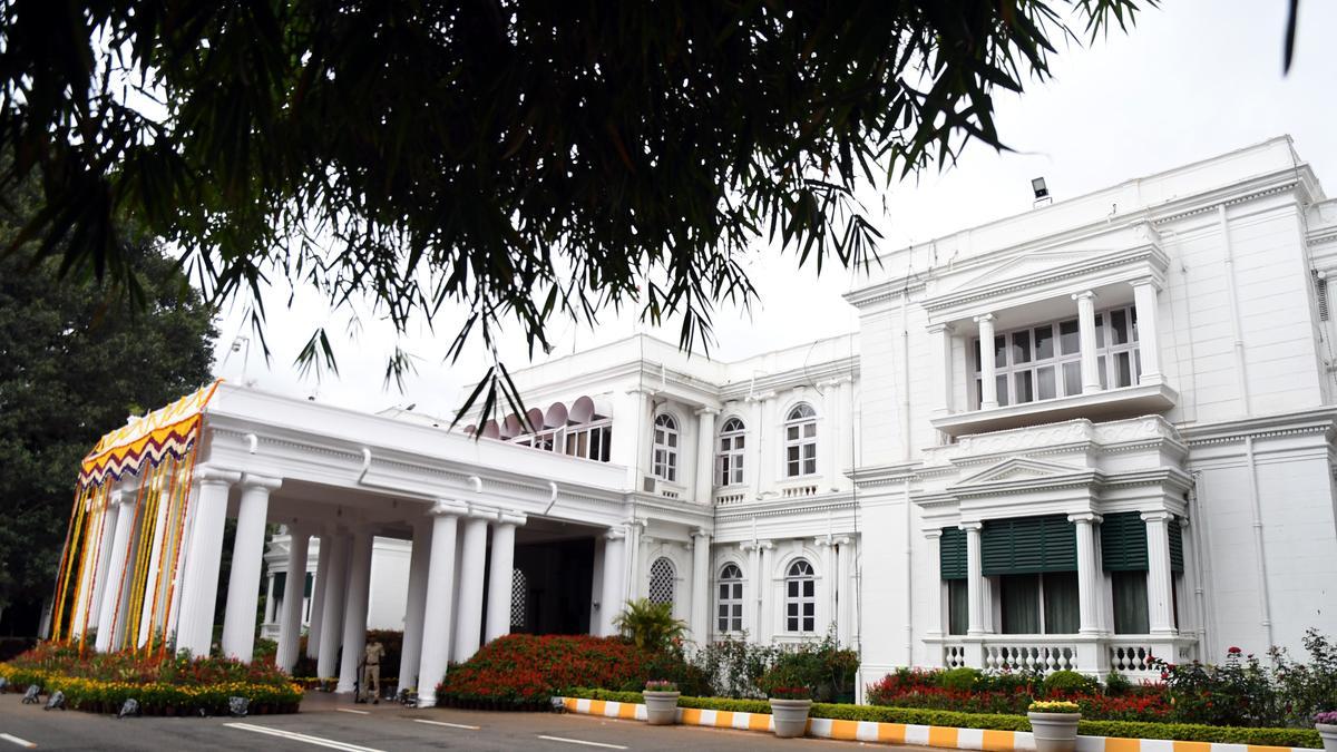 Karnataka Raj Bhavan officially renamed as Lok Bhavan